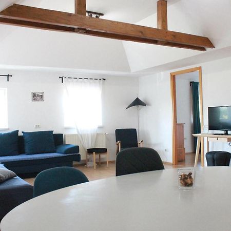 News Apartment Bukares Bagian luar foto